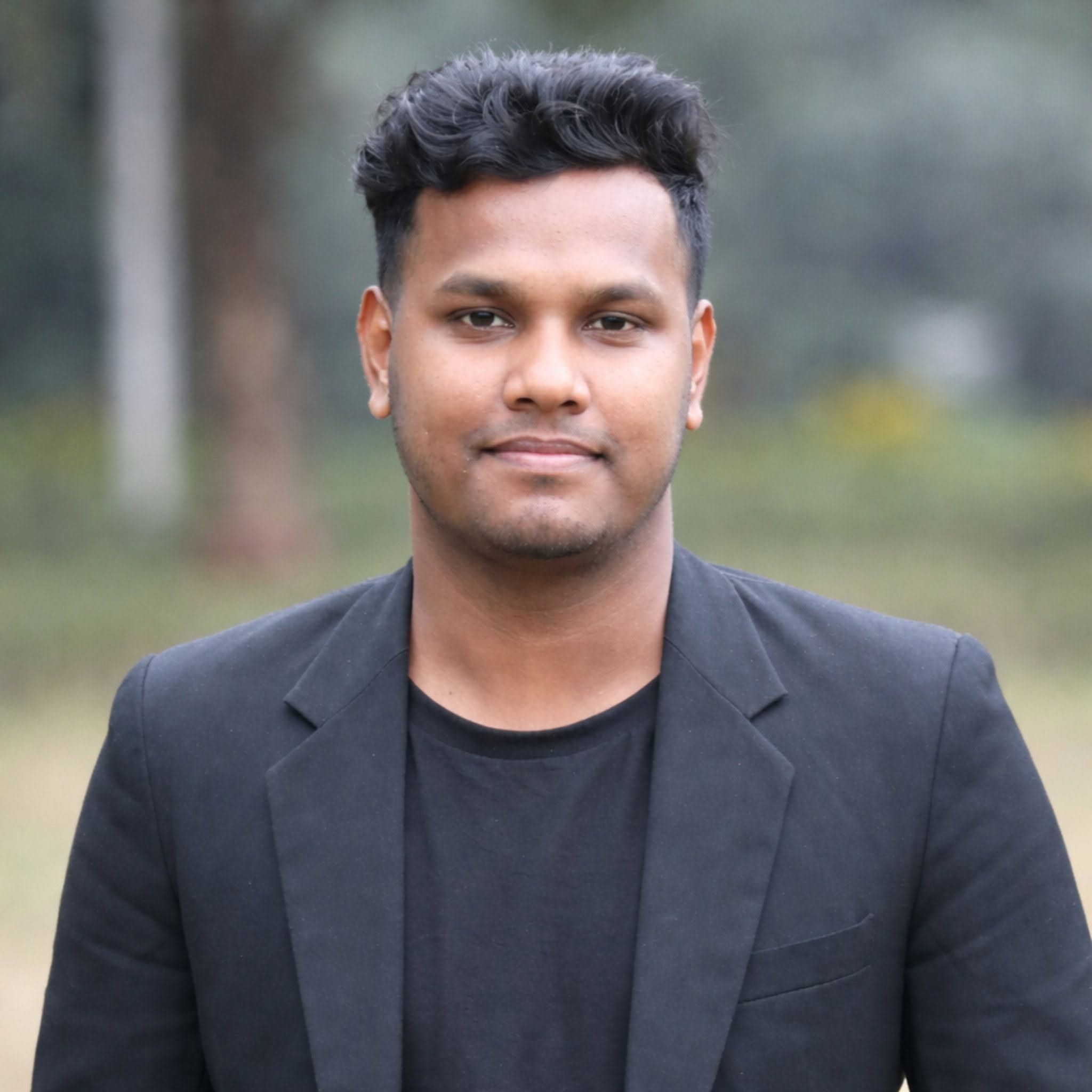 Nahid Reza